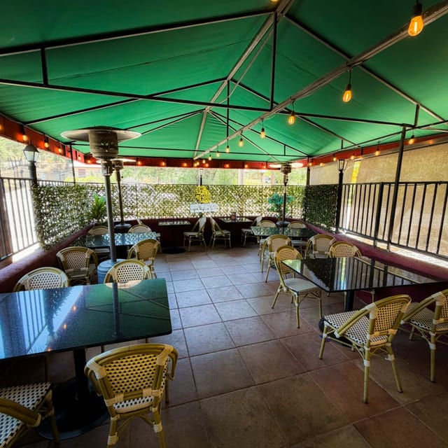 Outdoor Patio Rental — Alpine CA
